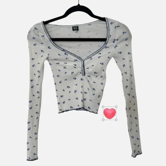 White and Blue Floral Women's Top - Picture 1 of 4